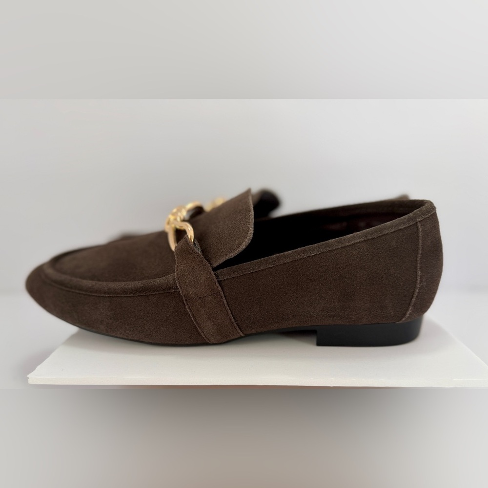 Tahari Dark Brown Suede Loafers Gold Horsebit Slip On Flats Women’s Size 9 NWT - Picture 7 of 7